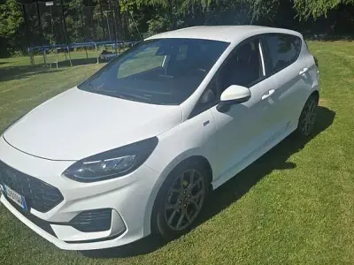 Usata Ford Fiesta ST-Line 125 CV (91 kW) 2022 Bianco Utilitaria