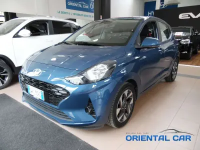 Occasion Hyundai i10 63 ch (46 kW) 2024 Bleue Citadine