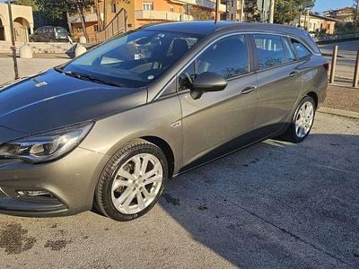 Usata Opel Astra Business 110 CV (80 kW) 2019 Station wagon