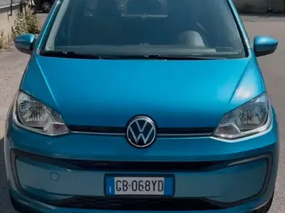 Usata VW up! 60 CV (44 kW) 2020 Bluazzurro Utilitaria