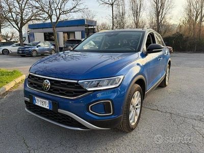 Usata VW T-Roc Edition 150 CV (110 kW) 2025 Blu SUV