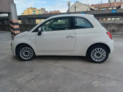Używany Fiat 500 Lounge 69 KM (50 kW) 2017 Biały Sedan/Limuzyna