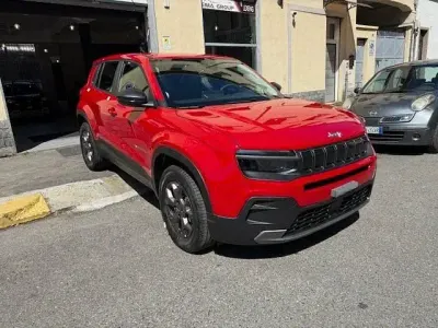 Nuova Jeep Avenger Longitude 110 CV (80 kW) 2025 Rosso SUV