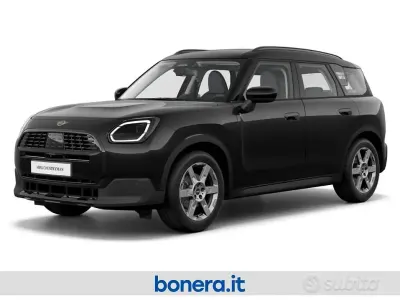 Uusi Mini Countryman Classic 156 HP (114 kW) 2026 Musta Katumaasturi