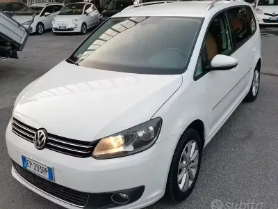Usata VW Touran Highline 150 CV (110 kW) 2012 Bianco Monovolume