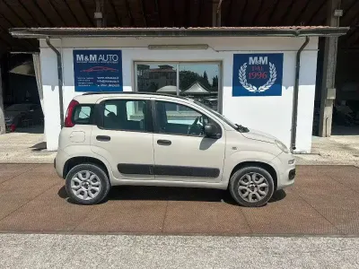 Usata Fiat Panda Easy 84 CV (61 kW) 2013 Beige Utilitaria