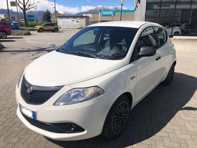 usata Lancia Ypsilon 3ª serie 1.2 69 CV 5 porte GPL Ecochic Elefantino Blu