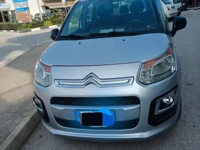 Usata Citroën C3 Picasso 95 CV (69 kW) 2016 Grigio Monovolume