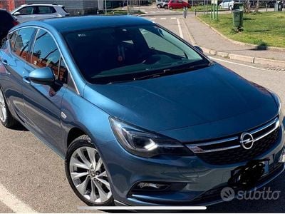 Usata Opel Astra 136 CV (100 kW) 2016 Blu Berlina