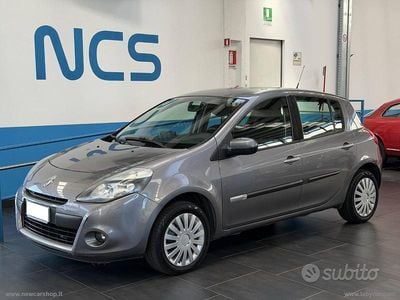 Brugt Renault Clio II Luxe 75 HK (55 kW) 2009 Grå Sedan