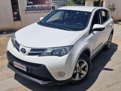 Usata Toyota RAV4 Edition 124 CV (91 kW) 2015 Bianco SUV