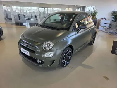 Usata Fiat 500 S 105 CV (77 kW) 2017 Verde opaco Berlina