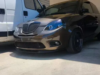 Usata Lancia Ypsilon 69 CV (50 kW) 2007 Utilitaria
