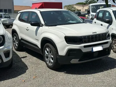 Usata Jeep Avenger Altitude 101 CV (74 kW) 2023 Bianco SUV