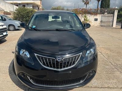 Usata Lancia Ypsilon S 69 CV (50 kW) 2022 Nero Utilitaria