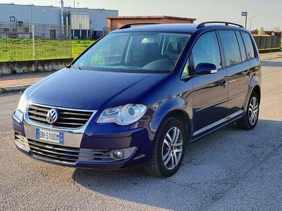 Usata VW Touran Highline 109 CV (80 kW) 2007 Blu/azzurro Monovolume