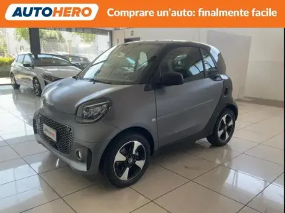 Usata Smart ForTwo Electric Drive Passion 60 kW (82 CV) 2023 Grigio Utilitaria