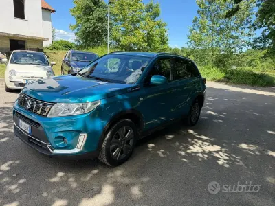 Usata Suzuki Vitara 111 CV (81 kW) 2019 Verde SUV