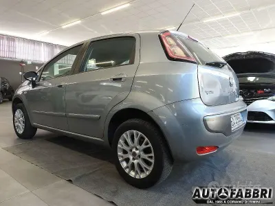 Usata Fiat Punto Evo Dynamic 76 CV (55 kW) 2010 Grigio Utilitaria