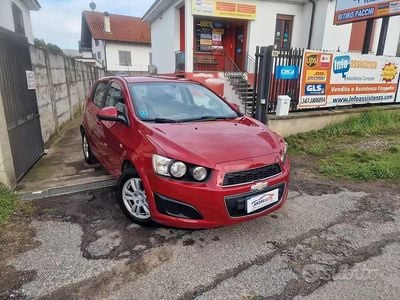 Usata Chevrolet Aveo LT 86 CV (63 kW) 2012 Rosso Berlina