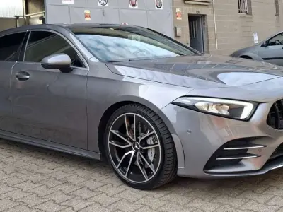 Usata Mercedes A35 AMG AMG 306 CV (225 kW) 2019 Grigio Berlina