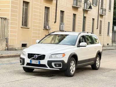 Usata Volvo XC70 Kinetic 163 CV (119 kW) 2013 Bianco Station wagon