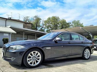 Begagnad BMW 523 204 HK (150 kW) 2010 Grå Sedan