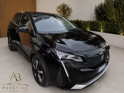Usata Peugeot 3008 Active 131 CV (96 kW) 2021 Nero SUV