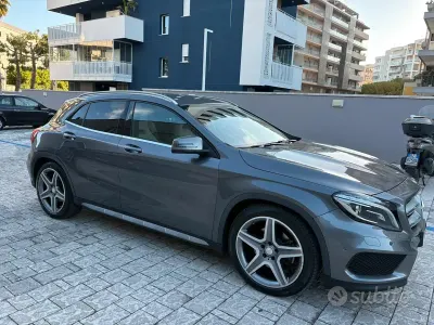 Usata Mercedes GLA220 170 CV (125 kW) 2015 SUV