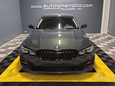 Usata BMW 318 Efficient Dynamics 149 CV (109 kW) 2019 Grigio Berlina