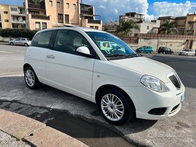 usata Lancia Ypsilon 1.3 MultiJet Tetto panoramico