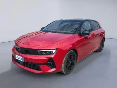 Używany Opel Astra GS Line 131 KM (96 kW) 2023 Czerwony Hatchback