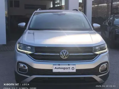 Usata VW T-Cross Advance 110 CV (80 kW) 2023 Argento reflex met. SUV