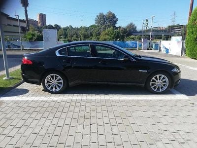 Usata Jaguar XF Business Edition 200 CV (147 kW) 2014 Nero Berlina