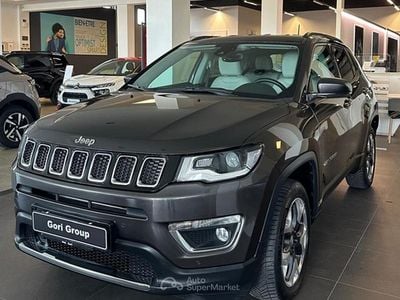 Usata Jeep Compass Limited 140 CV (102 kW) 2019 Gray SUV