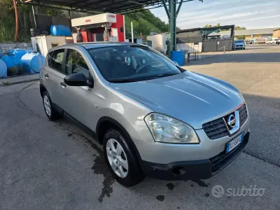 Usata Nissan Qashqai 115 CV (84 kW) 2009 Grigio SUV