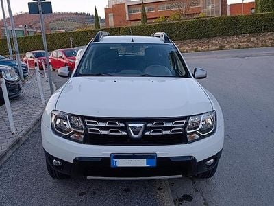 Usata Dacia Duster Lauréate 110 CV (80 kW) 2014 Bianco SUV