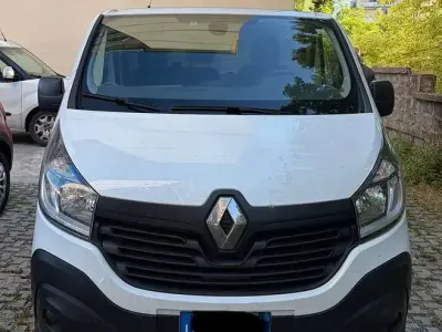 Usata Renault Trafic 125 CV (91 kW) 2019 Bianco Monovolume