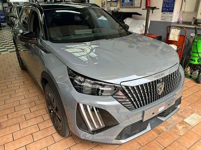 Nuova Peugeot 2008 GT 136 CV (100 kW) 2025 Grigio SUV