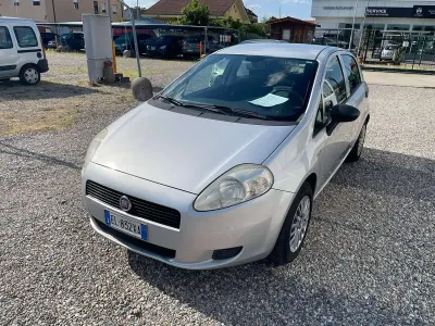 Usata Fiat Punto Evo Active 69 CV (50 kW) 2012 Grigio Utilitaria