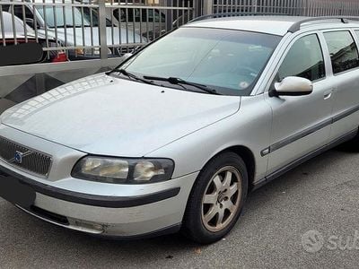 Usata Volvo V70 163 CV (119 kW) 2003 Grigio Station wagon