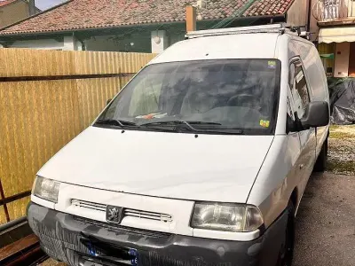 Usata Peugeot Expert 94 CV (69 kW) 2003 Bianco Furgone