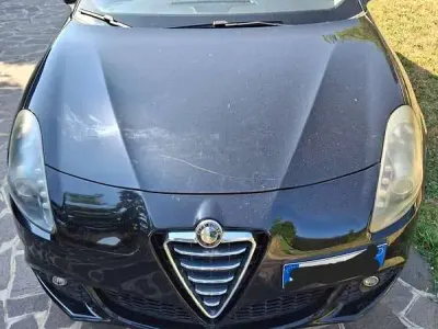 Usata Alfa Romeo Giulietta 105 CV (77 kW) 2013 Utilitaria