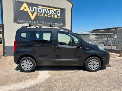 Usata Peugeot Bipper Active 75 CV (55 kW) 2015 Nero Monovolume