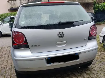 Usata VW Polo Comfortline 69 CV (50 kW) 2009 Argento Utilitaria