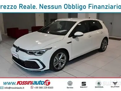 Usata VW Golf VIII R-line Plus 150 CV (110 kW) 2023 Bianco Berlina