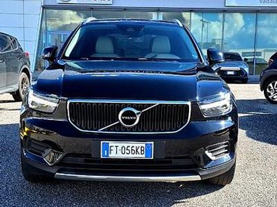 Usata Volvo XC40 Momentum 150 CV (110 kW) 2019 Nero SUV