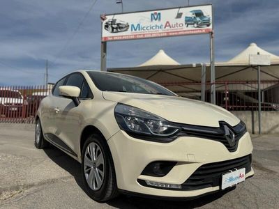 Usata Renault Clio IV Zen 75 CV (55 kW) 2018 Beige Berlina