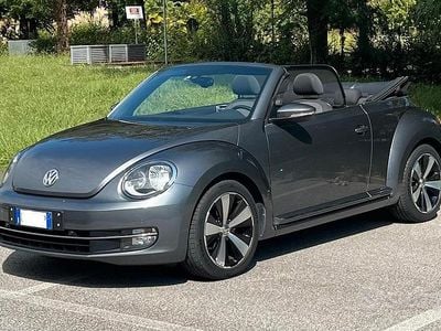Usata VW Beetle Cabriolet Design 105 CV (77 kW) 2013 Cabrio