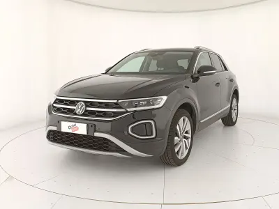 Usata VW T-Roc Style 150 CV (110 kW) 2022 Deep black perlato SUV